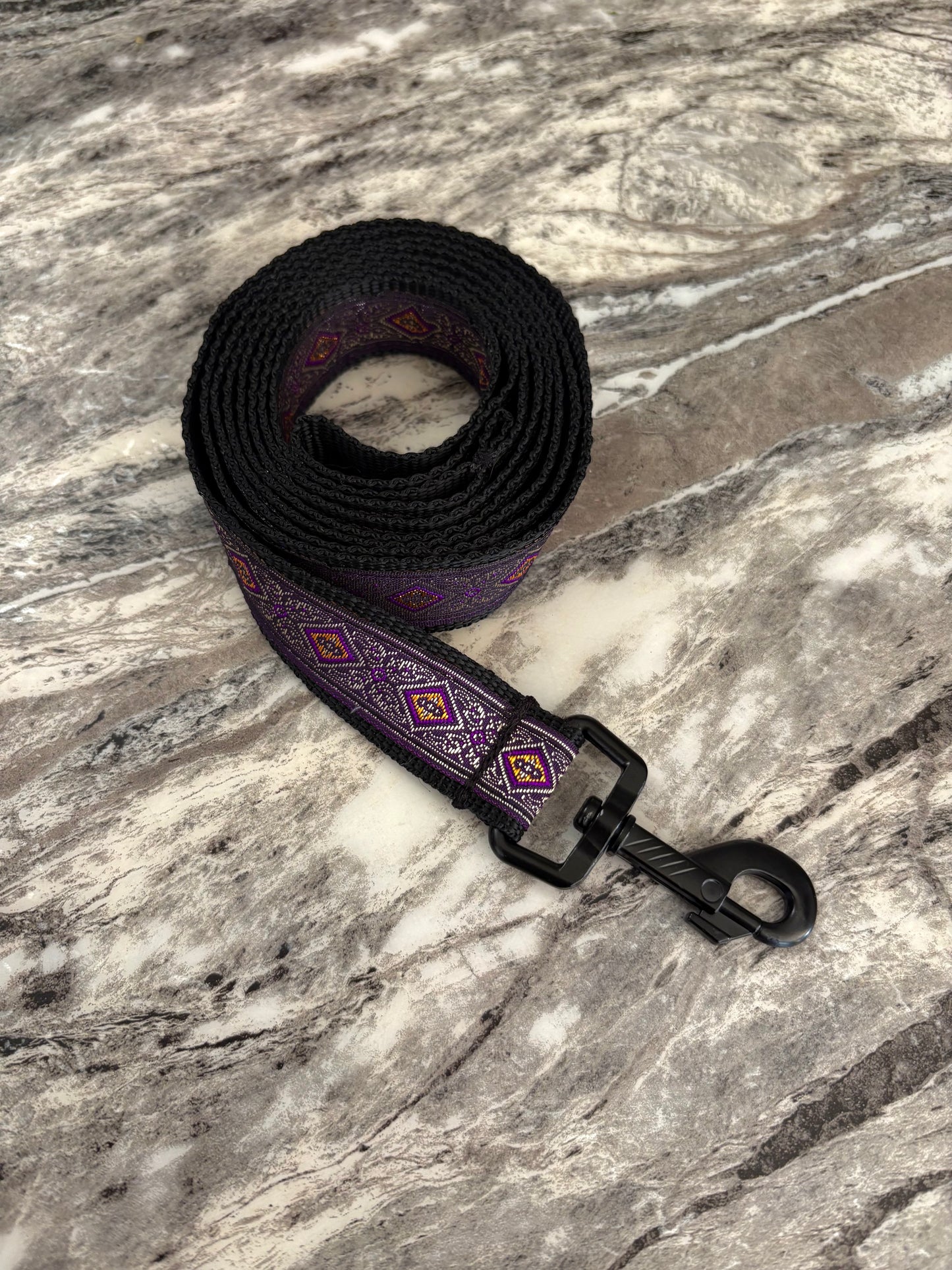 Hondenlijn violet